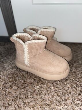 Cato Slipper Boots